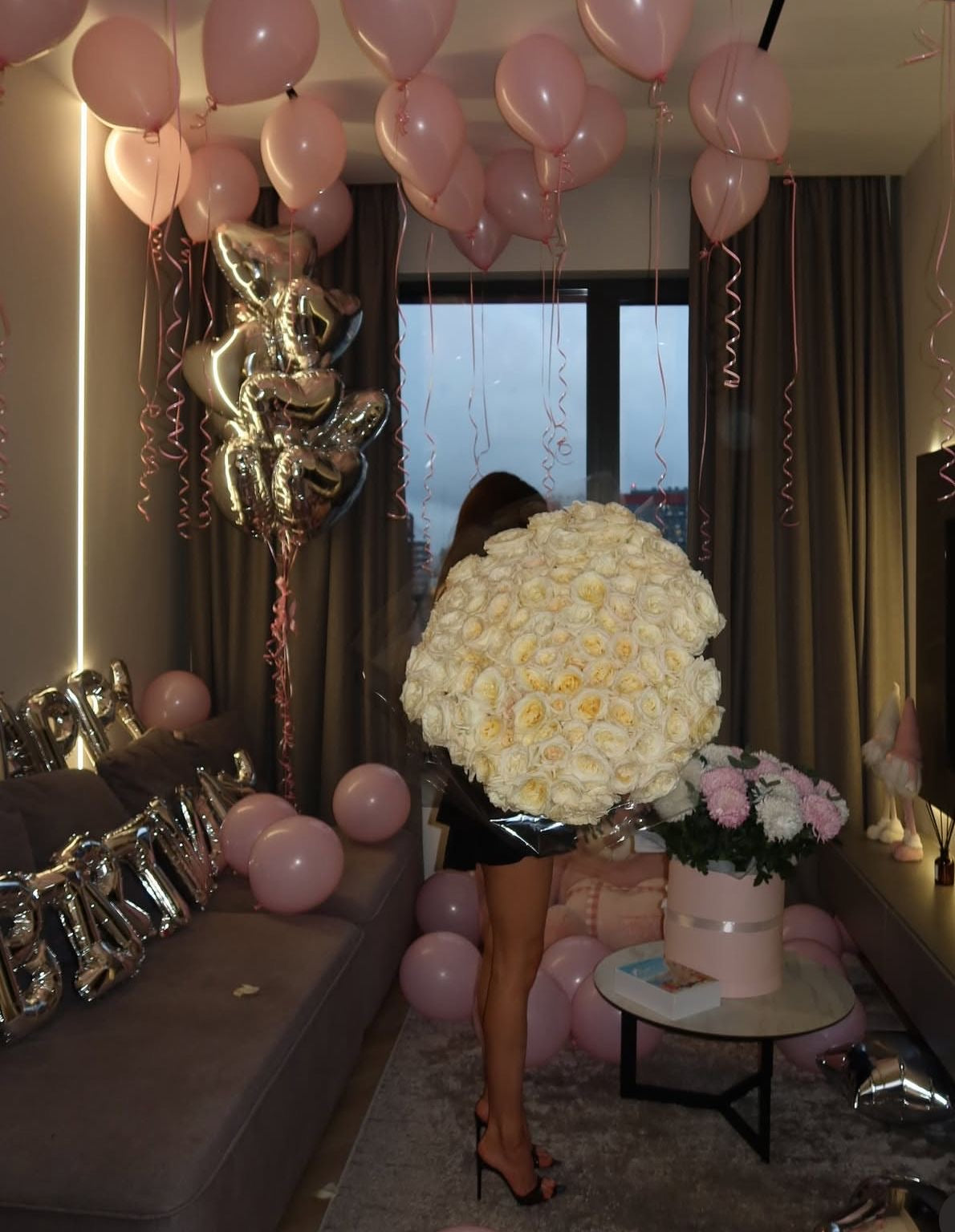 Romantic Luxury Room Setup