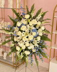 White & Blue Spray 
